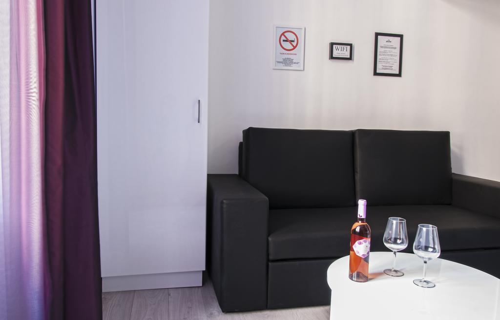 Krisco Apartments Downtown บูดาเปสต์ ภายนอก รูปภาพ